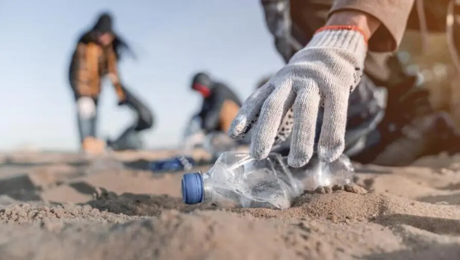 images Pulizia spiagge, pubblicato l'avviso per l'erogazione dei contributi ai Comuni costieri