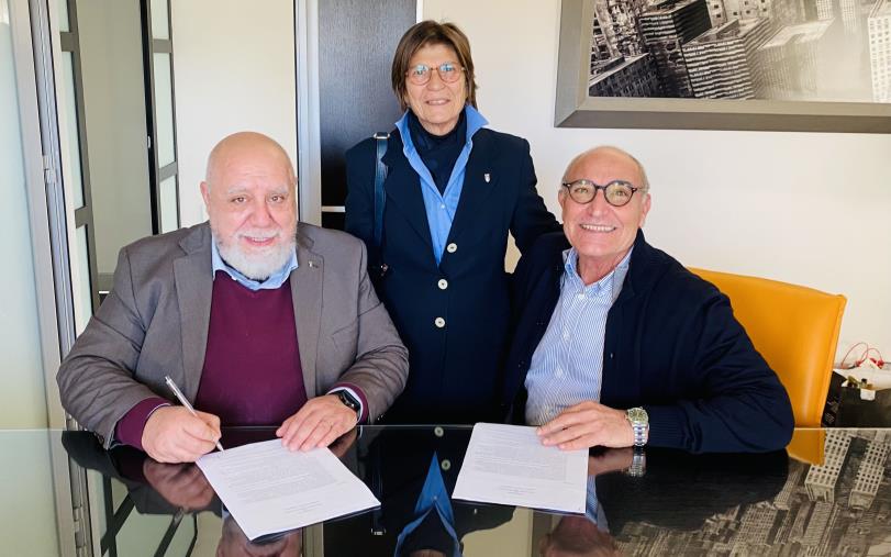 Crotone, Istituto S. Anna e Coni da oggi insieme al servizio degli sportivi images Crotone, Istituto S. Anna e Coni da oggi insieme al servizio degli sportivi