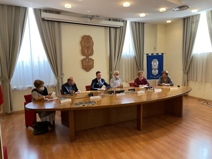 Catanzaro, Camera di commercio e Progetto Gutenberg: "Collaboriamo per la valorizzazione della cultura" images Catanzaro, Camera di commercio e Progetto Gutenberg: "Collaboriamo per la valorizzazione della cultura"