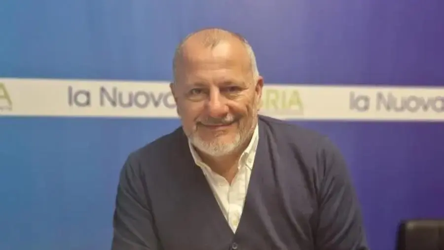 images Strada di Gimigliano e pineta di Siano, Costanzo: "Cosa si aspetta a riattivare illuminazione?"