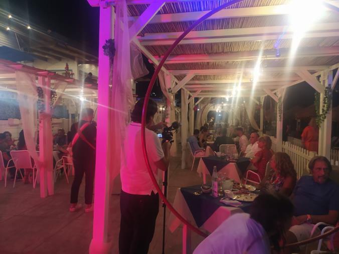 Neve sulla spiaggia, cappellini, trombette e scintille: al Dadada beach village di Montauro si festeggia il Capodanno images Neve sulla spiaggia, cappellini, trombette e scintille: al Dadada beach village di Montauro si festeggia il Capodanno