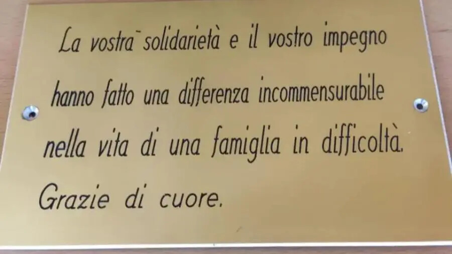 Catanzaro, "Universo Minori" dona targa di Benemerenza all'Istituto Comprensivo Don Milani
images Catanzaro, "Universo Minori" dona targa di Benemerenza all'Istituto Comprensivo Don Milani