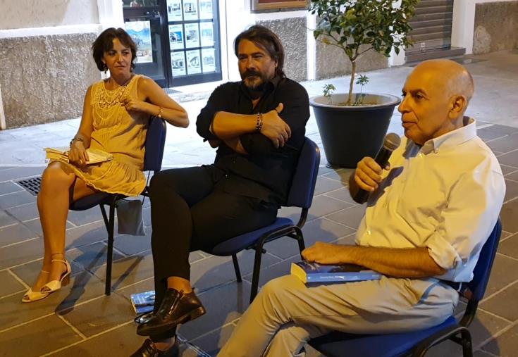 Soverato, la Calabria surreale di Domenico Dara a Liber@Estate images Soverato, la Calabria surreale di Domenico Dara a Liber@Estate