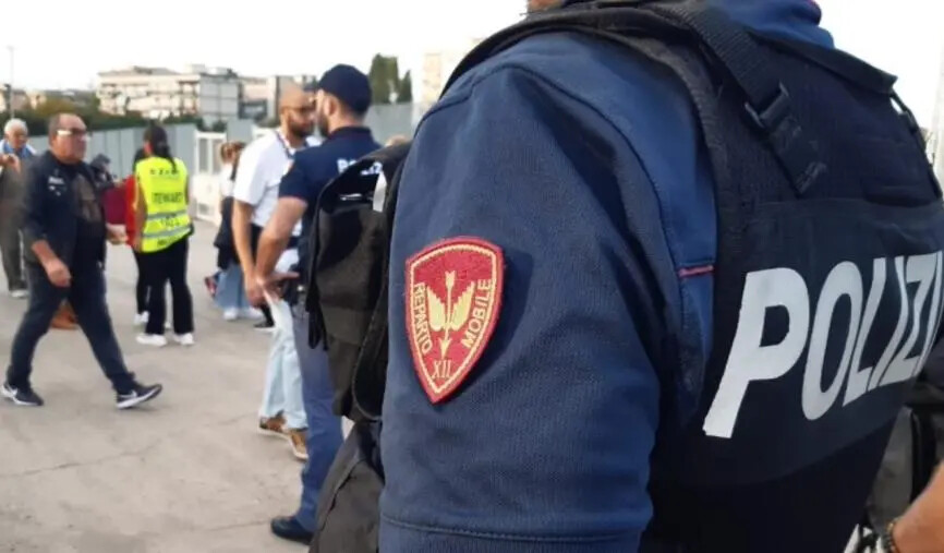 images Crotone, emesso per la prima volta un Daspo "fuori contesto": ecco di che si tratta