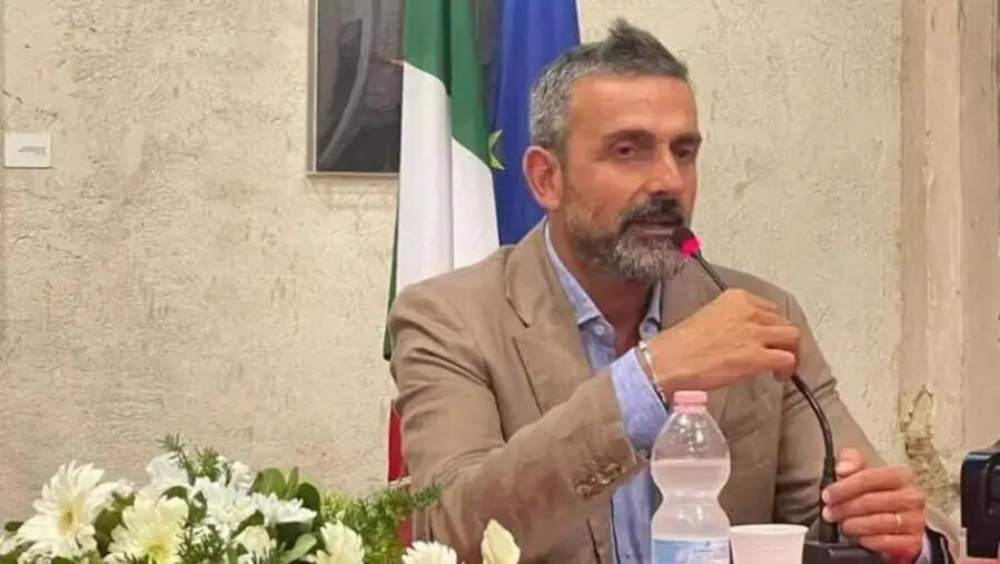 images Legge scioglimento comuni, Macrì (ex sindaco Tropea): “Sindaci calabresi devono difendersi anche dallo Stato”