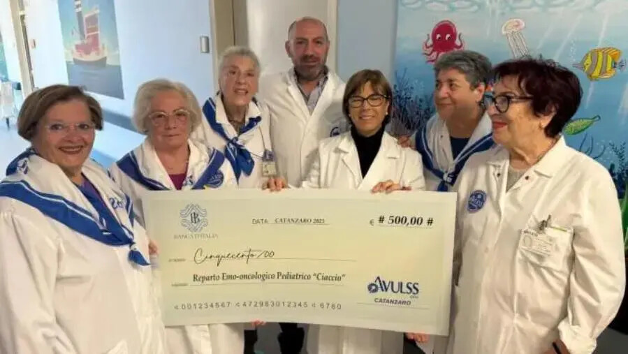 images Catanzaro, l’AVULSS dona 500 euro all’oncoematologia pediatrica del Ciaccio
