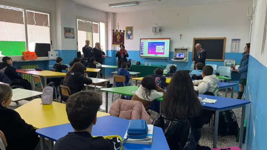images Lamezia, l’Istituto 'Ardito Don Bosco' dice no al bullismo e al cyberbullismo 