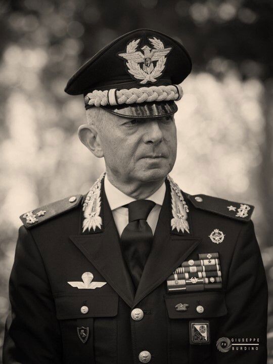 images Il Comandante della Legione Carabinieri Calabria, Generale di Brigata Riccardo Sciuto, promosso a Generale di Divisione 