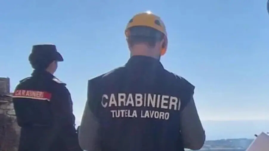 Cantieri non a norma e lavoratori "in nero" nel Reggino: 10 denunciati images Cantieri non a norma e lavoratori "in nero" nel Reggino: 10 denunciati