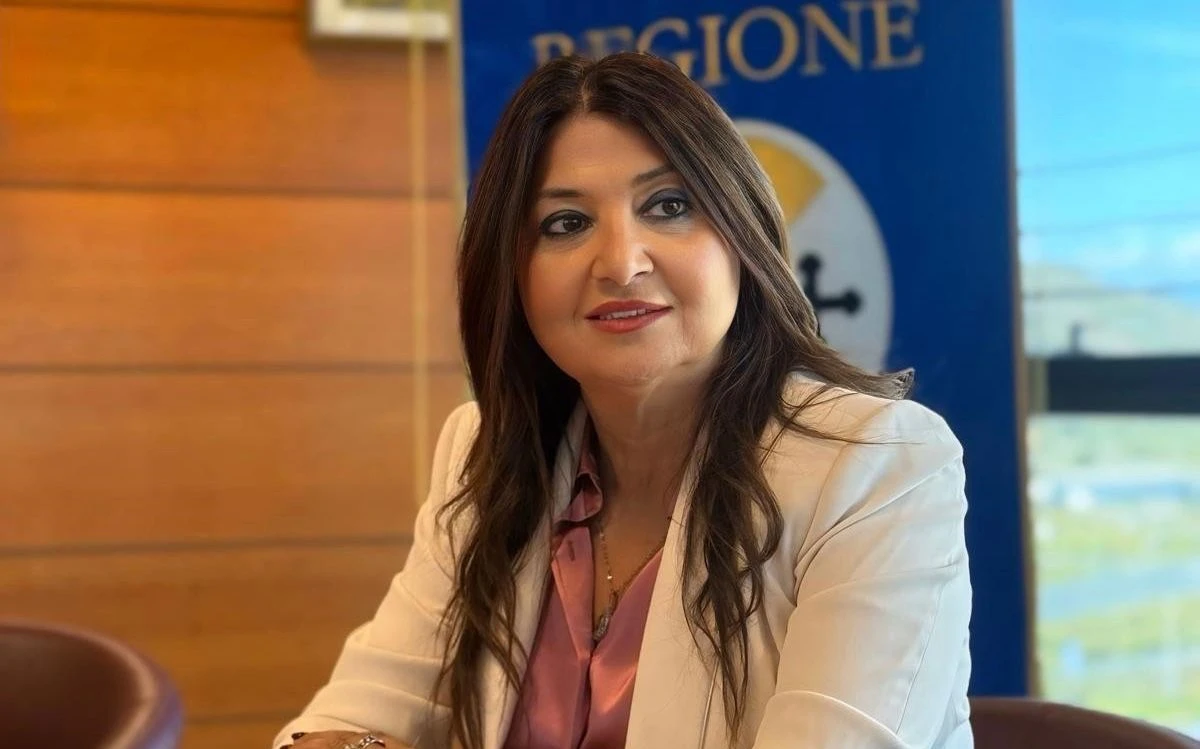 Povertà educativa, Straface: “Un educatore a supporto delle famiglie con minori in difficoltà”