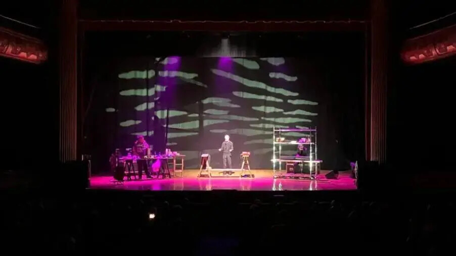 images Lamezia Terme, successo al Teatro Grandinetti per lo spettacolo sold out di Rocco Papaleo