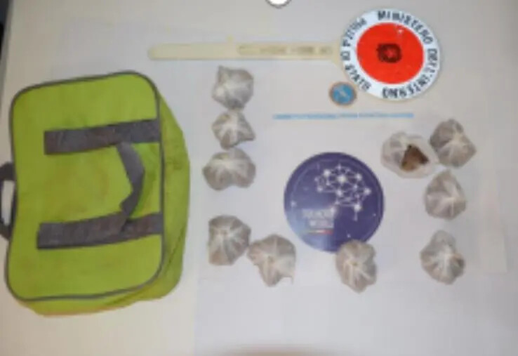 images Crotone, sequestrato mezzo chilo di eroina nel quartiere Fondo Gesù