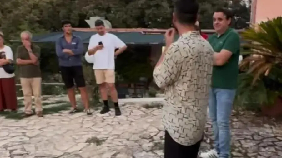 Studenti e professionisti di tutto il mondo arrivano a Simeri per studiare e riqualificare il borgo images Studenti e professionisti di tutto il mondo arrivano a Simeri per studiare e riqualificare il borgo