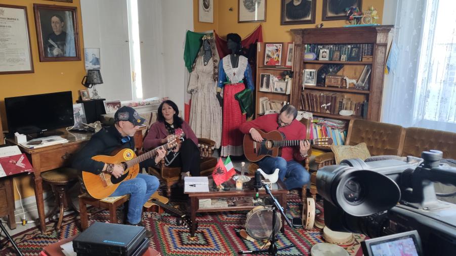 Anna Stratigò e il mondo arbereshe protagonisti del format “La Calabria che suona” images Anna Stratigò e il mondo arbereshe protagonisti del format “La Calabria che suona”