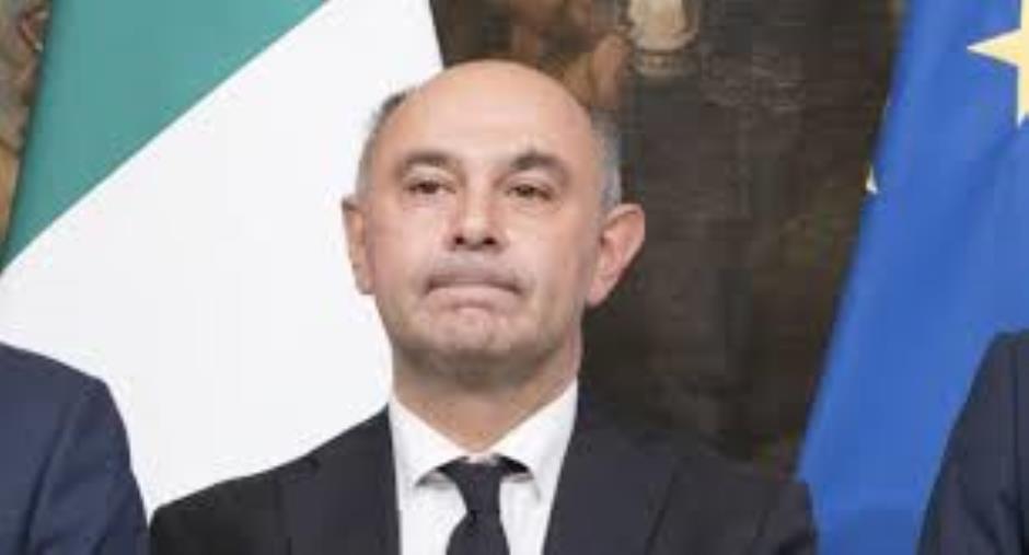 Università. Il sottosegretario De Cristofaro sarà all'Unical e all'Umg lunedì 12 ottobre (PROGRAMMA) images Università. Il sottosegretario De Cristofaro sarà all'Unical e all'Umg lunedì 12 ottobre (PROGRAMMA)