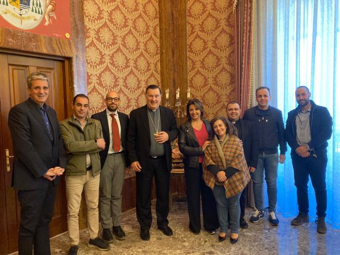 images L’arcivescovo di Catanzaro incontra la Coldiretti e firma la petizione contro il cibo sintetico