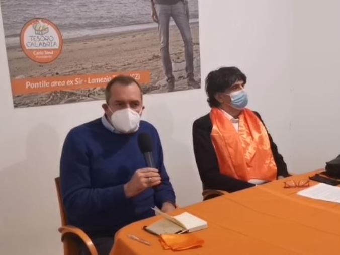 images Regionali. Accordo con Tansi: De Magistris è il candidato presidente 