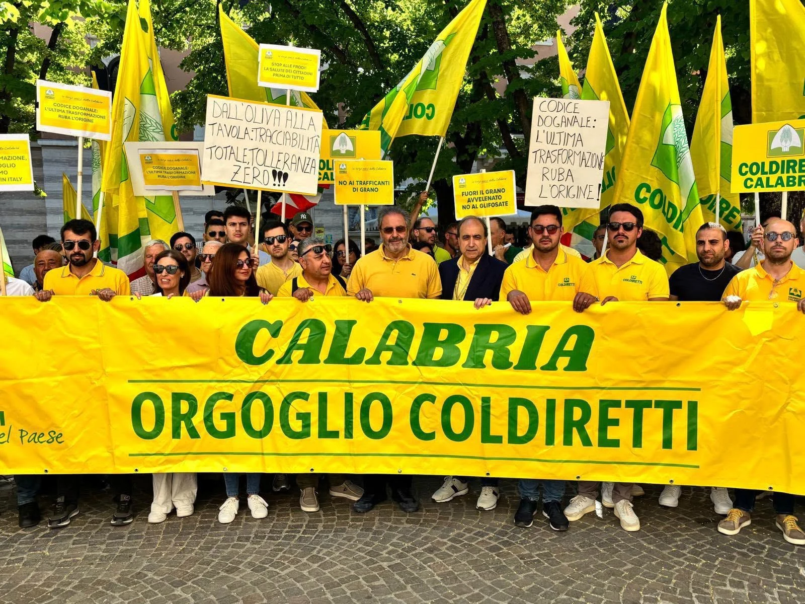 Autotrasporti, Coldiretti: "Positivi gli incontri con i Prefetti, collaborazione per il ritorno ala normalità"