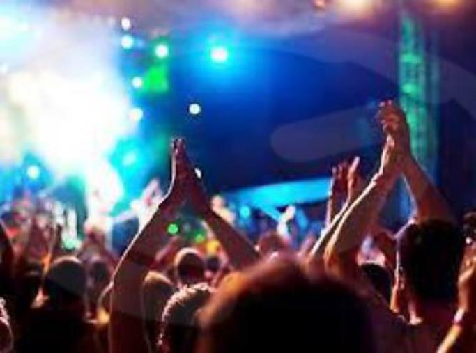 images Soverato, locale notturno con troppe persone all'interno: sequestrata la pista da ballo