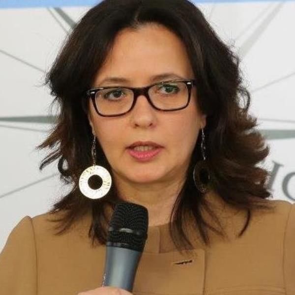 Cosenza, l'ex segretario generale dovrà restituire alla Camera di commercio 110mila euro
  images Cosenza, l'ex segretario generale dovrà restituire alla Camera di commercio 110mila euro