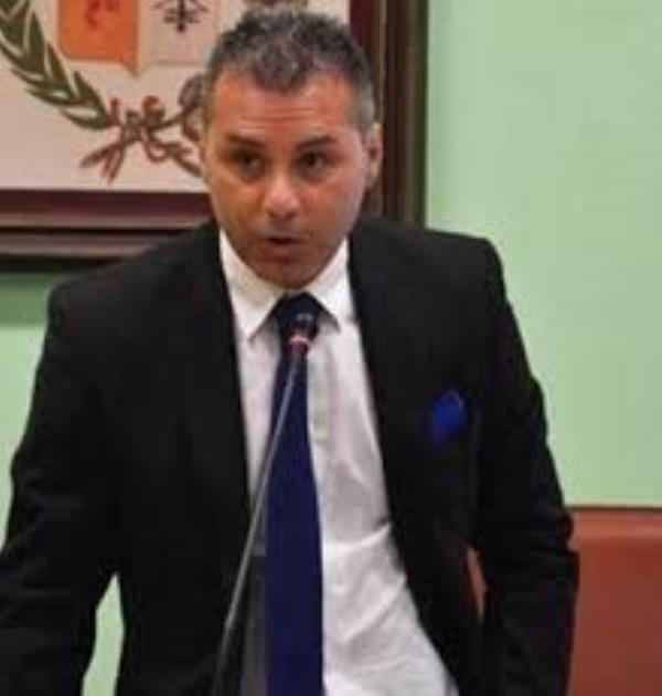 'Ndrangheta."Petrolmafie", indagato il presidente della Provincia Vibo. Chiuse le indagini della Dda  images 'Ndrangheta."Petrolmafie", indagato il presidente della Provincia Vibo. Chiuse le indagini della Dda