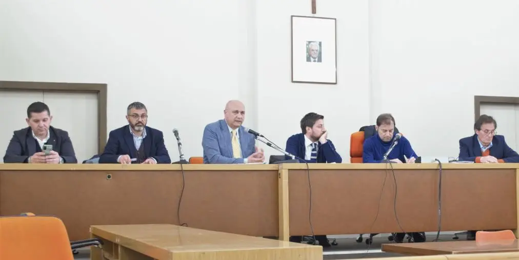 Agricoltura "informata", il convegno a Bisignano: il futuro della filiera del fico nell’innovazione degli impianti images Agricoltura "informata", il convegno a Bisignano: il futuro della filiera del fico nell’innovazione degli impianti