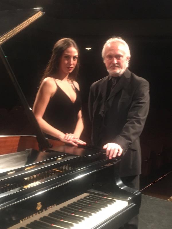 images Vibo Valentia, domani sera i concerti di Claudia Sevilla e Antonio Soria
