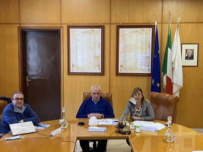 Cosenza. "Il silenzio assenso della PA": alla Camera di commercio giornata formativa per imprese, professionisti e dipendenti images Cosenza. "Il silenzio assenso della PA": alla Camera di commercio giornata formativa per imprese, professionisti e dipendenti