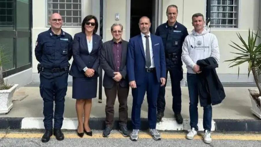 images Visita in Calabria del Garante Nazionale delle persone private dalla libertà personale per incontrare le due giovani iraniane detenute