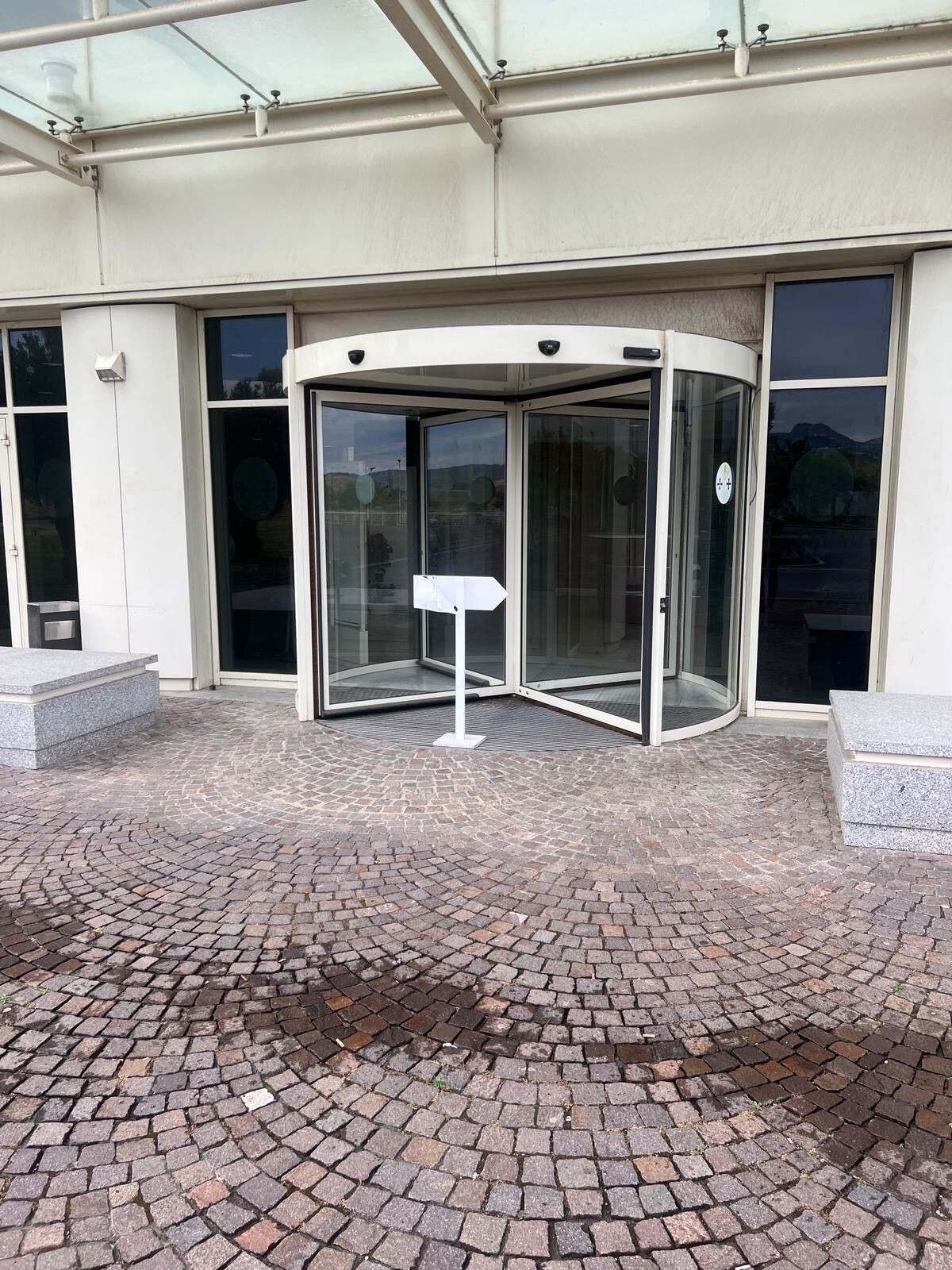 CSA-CISAL: “Criticità all’ingresso ’Tramontana’ della Cittadella regionale” images CSA-CISAL: “Criticità all’ingresso ’Tramontana’ della Cittadella regionale”