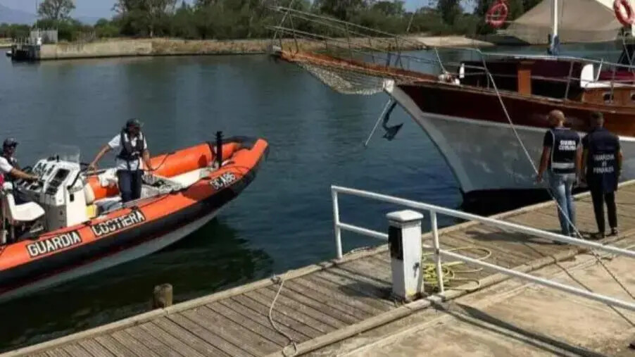 Contrasto alle attività illecite svolte in mare, i controlli e i risultati a Corigliano Rossano images Contrasto alle attività illecite svolte in mare, i controlli e i risultati a Corigliano Rossano