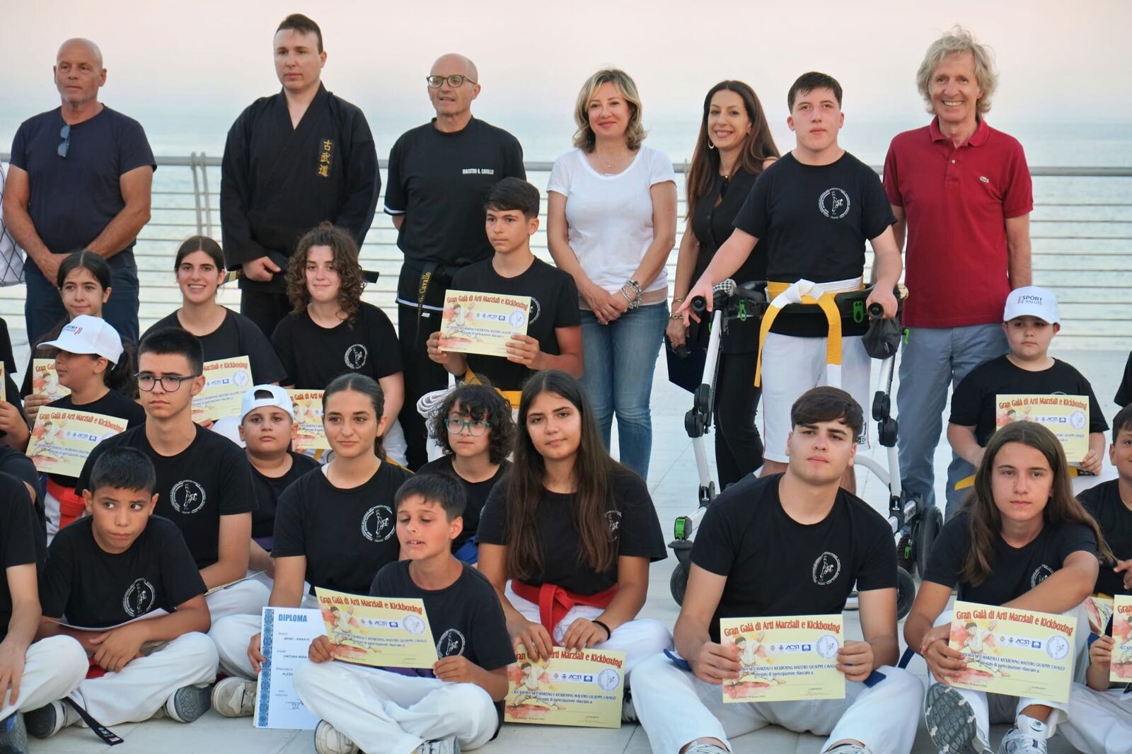images Caulonia Marina, successo del gran gala' arti marziali dell' Accademia del Maestro Giuseppe Cavallo