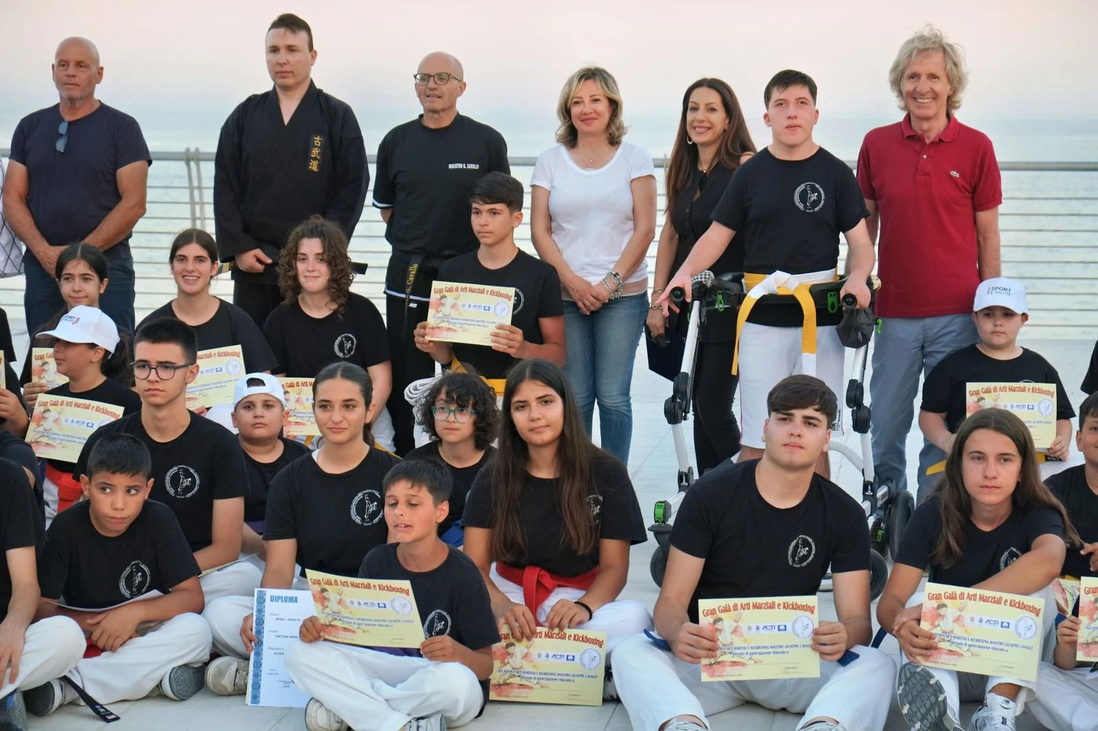 Caulonia Marina, successo del gran gala' arti marziali dell' Accademia del Maestro Giuseppe Cavallo