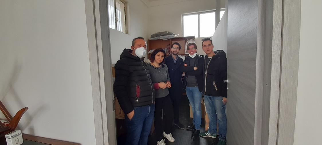 Catanzaro: Alter, Gioventù Nazionale e Au consegnano i beni raccolti per il popolo Ucraino
 images Catanzaro: Alter, Gioventù Nazionale e Au consegnano i beni raccolti per il popolo Ucraino