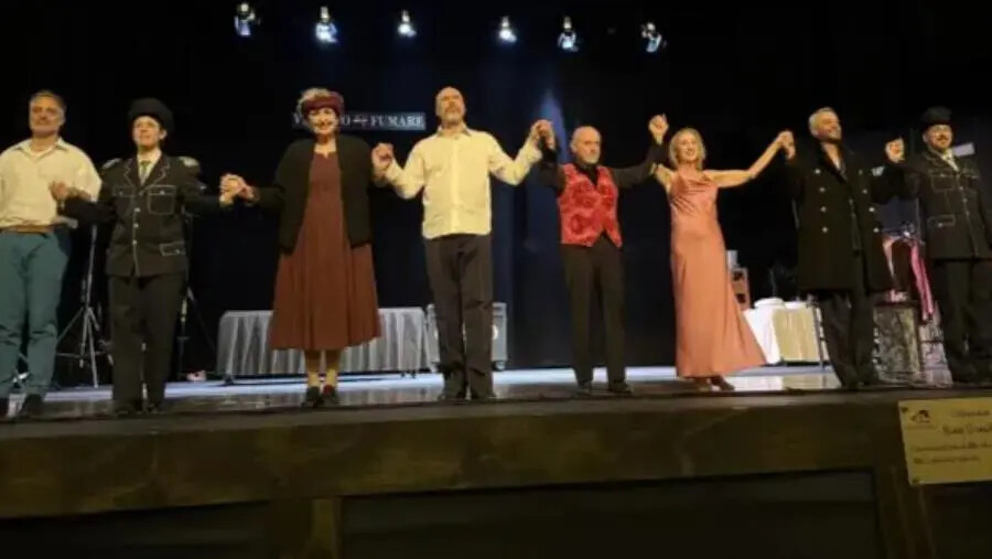 AMA Calabria, a Catanzaro Giuseppe Cederna entusiasma con il suo “Otello” images AMA Calabria, a Catanzaro Giuseppe Cederna entusiasma con il suo “Otello”