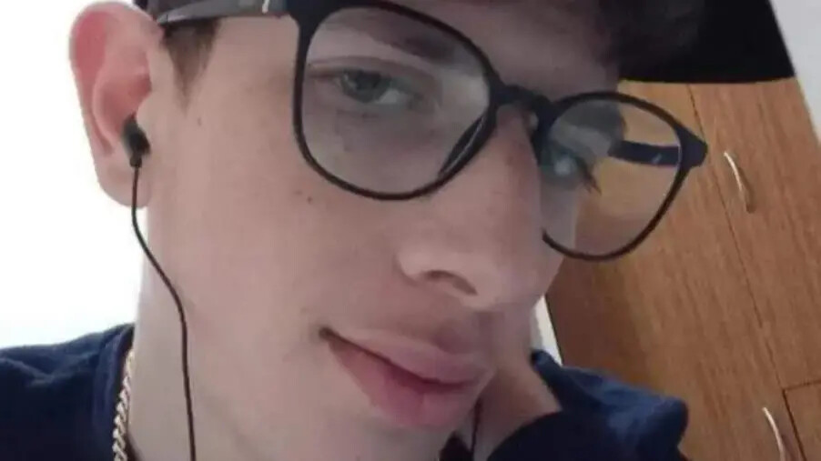 Diciassettenne scomparso a Lamezia Terme, l'appello della madre: "Aiutatemi a ritrovarlo" images Diciassettenne scomparso a Lamezia Terme, l'appello della madre: "Aiutatemi a ritrovarlo"