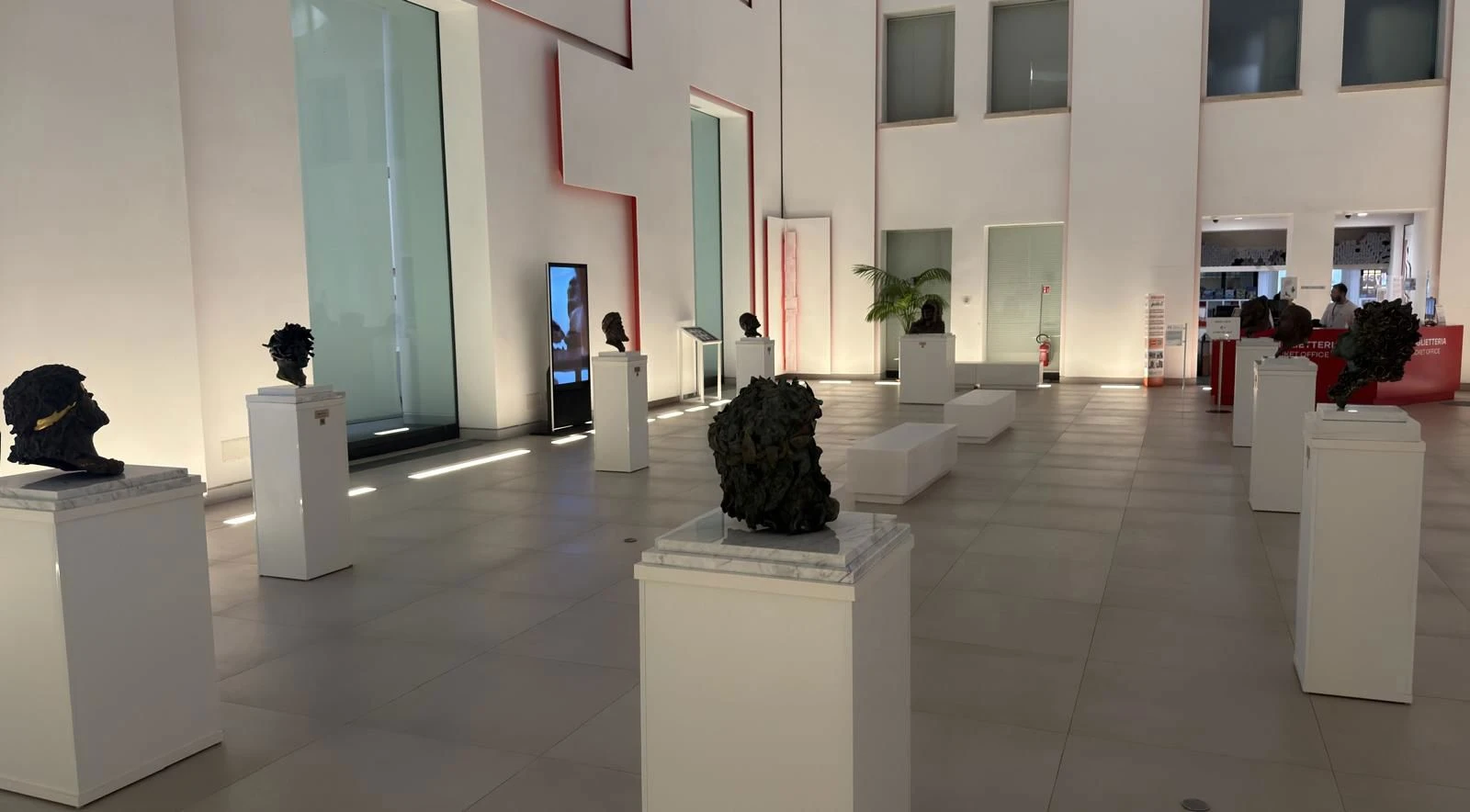 Chiude al MArRc la mostra "Rara Avis": a Reggio una nuova tappa della ricerca artistica di Antonio Affidato