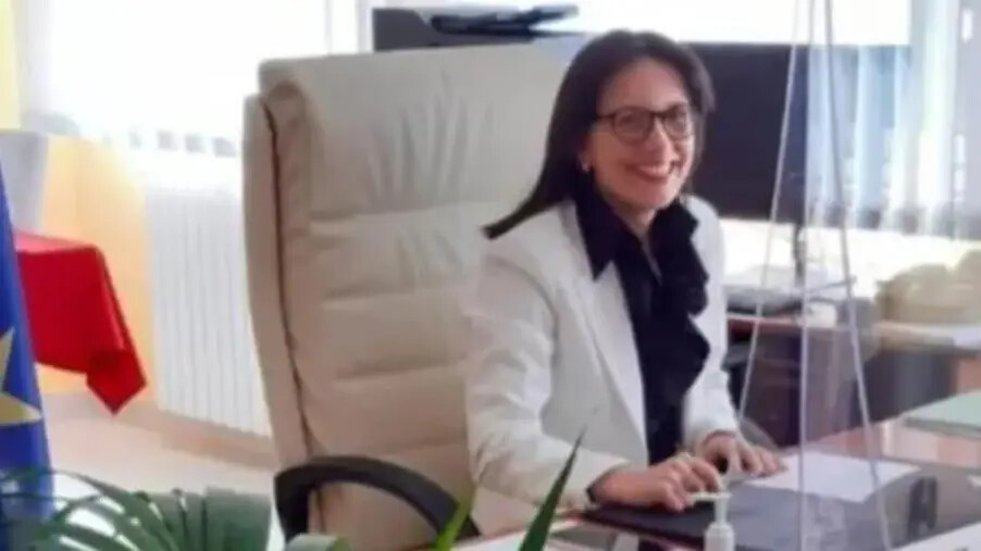 images Niente compiti per le vacanze in una scuola Lametina, Mongiardo: “Bisogna garantire il diritto al riposo degli alunni”