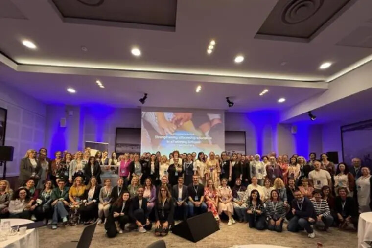 images L'ITTS Scalfaro di Catanzaro vola a Nizza per la Conferenza internazionale Scuole eTwinning 