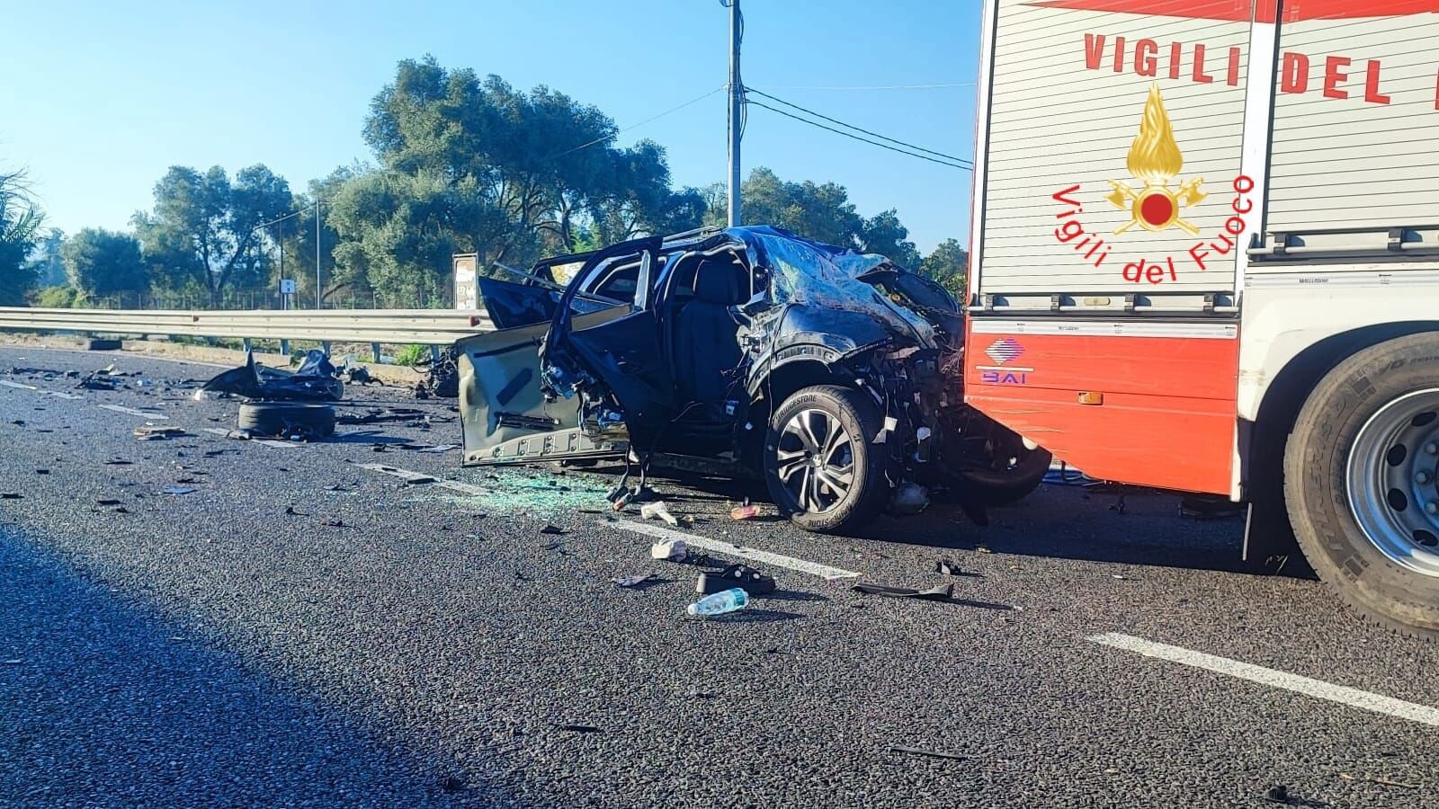 images Tragedia sulla Ionio-Tirreno: nello scontro morte anche 2 bambine