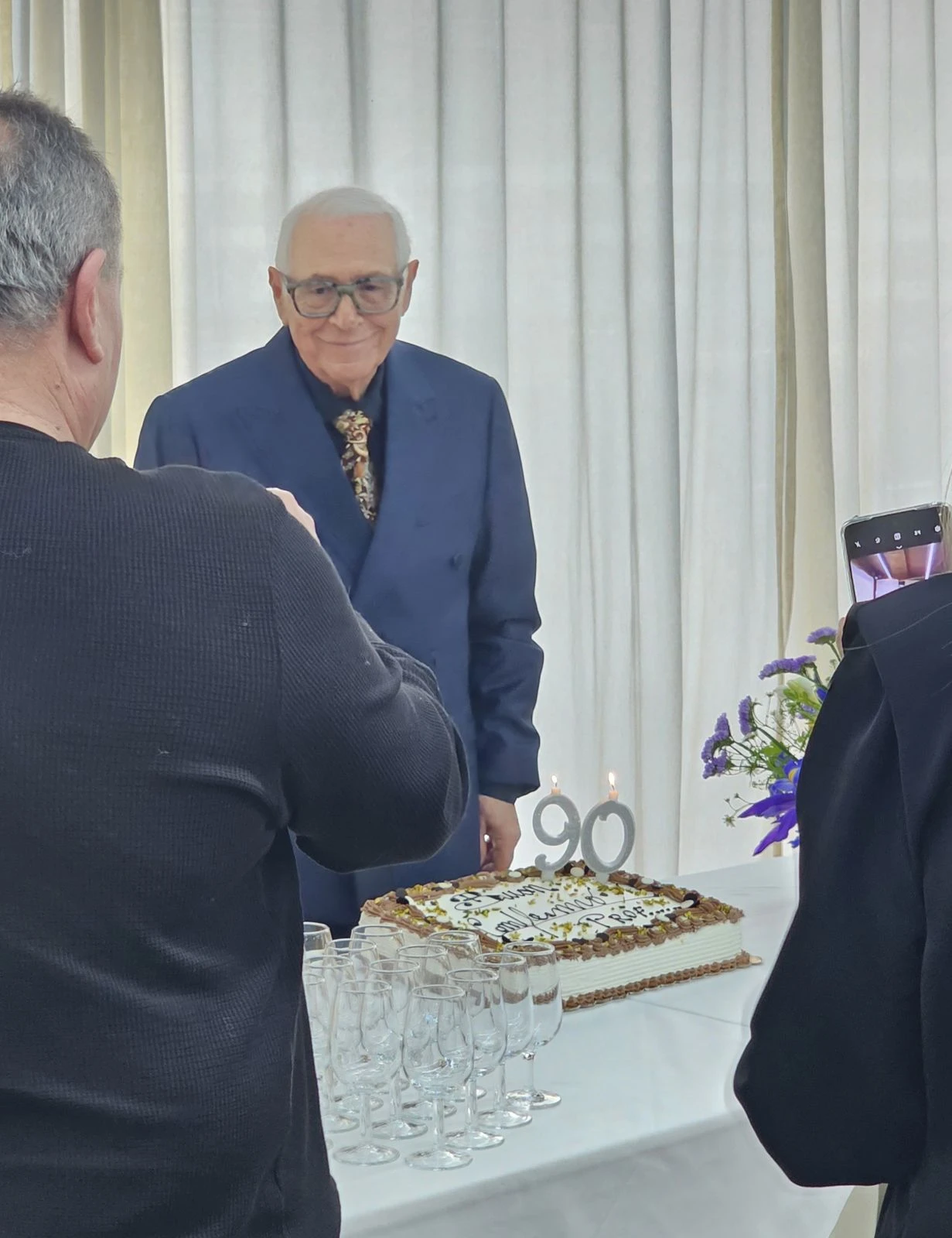 Soverato, novanta primavere d’arte: Giovanni Sorrenti festeggia un traguardo straordinario




