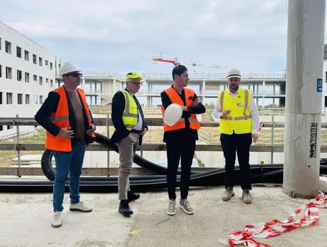 images Ospedale Sibaritide, Trotta visita il cantiere incendiato: “La mia solidarietà a un esempio di buona Calabria”