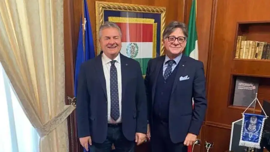 images Mancuso rieletto presidente del Consiglio regionale, gli auguri di Falbo 