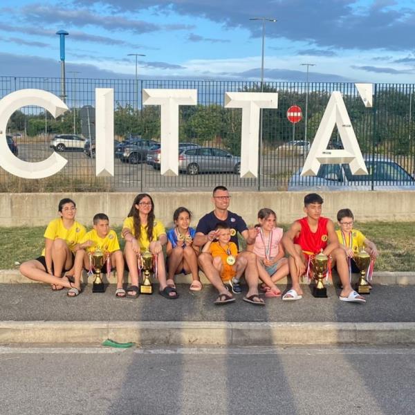 Cropani, la Scuola del Maestro Krystian Kaczmarski conquista Roma con un bottino di medaglie images Cropani, la Scuola del Maestro Krystian Kaczmarski conquista Roma con un bottino di medaglie