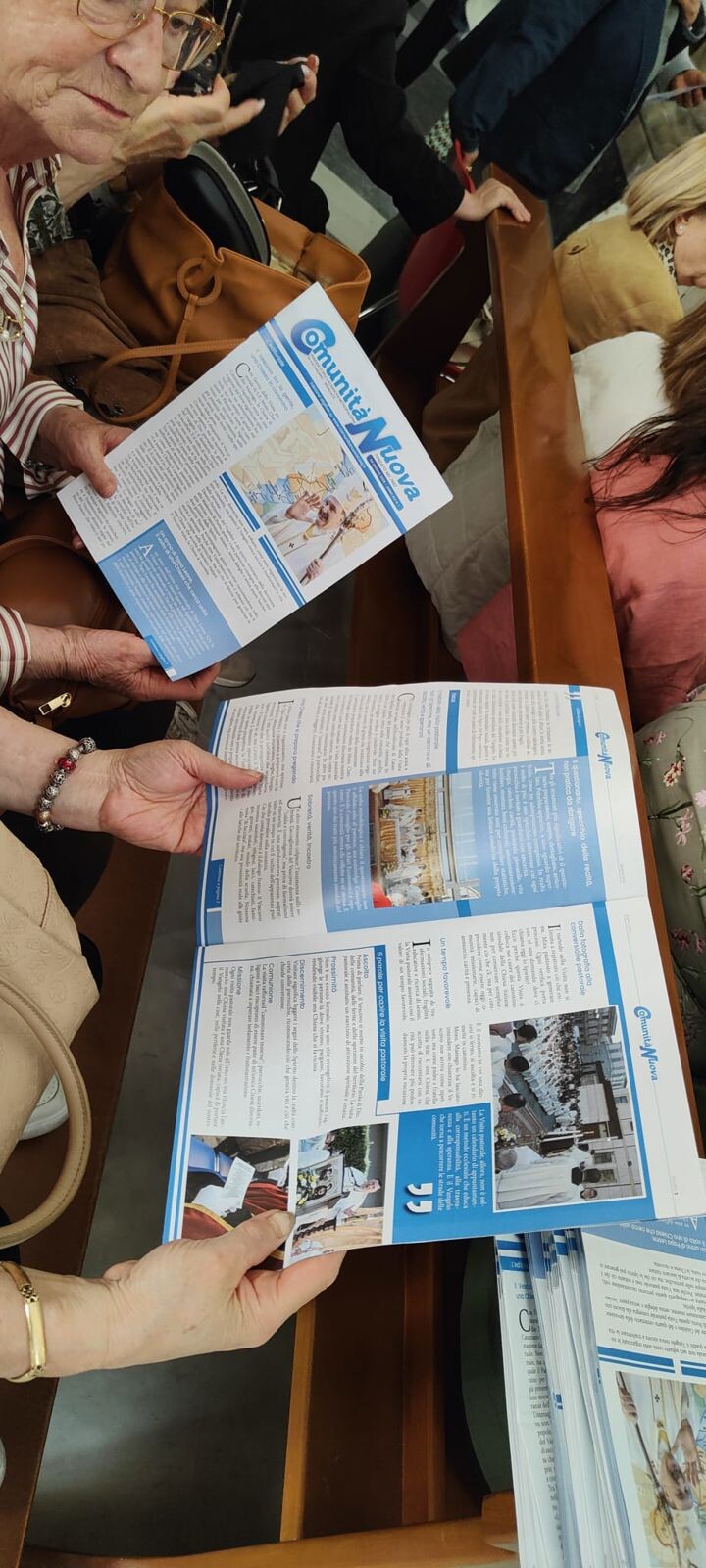 images Solennità del Corpus Domini a Catanzaro, in distribuzione il nuovo numero di “Comunità Nuova”  