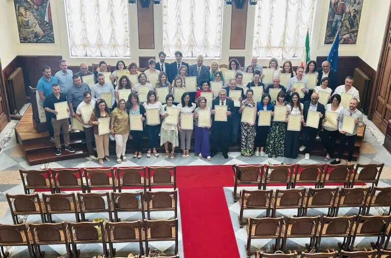 Alla Prefettura di Catanzaro la cerimonia di investitura di 49 nuovi Ufficiali di Stato Civile images Alla Prefettura di Catanzaro la cerimonia di investitura di 49 nuovi Ufficiali di Stato Civile