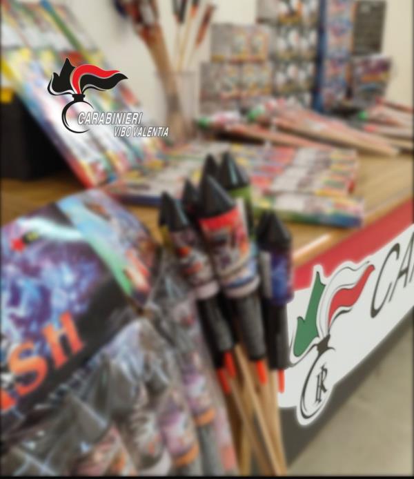 images Controlli sui fuochi pirotecnici: nel Vibonese sequestrati oltre 150 kg di artifizi pirotecnici non conformi 