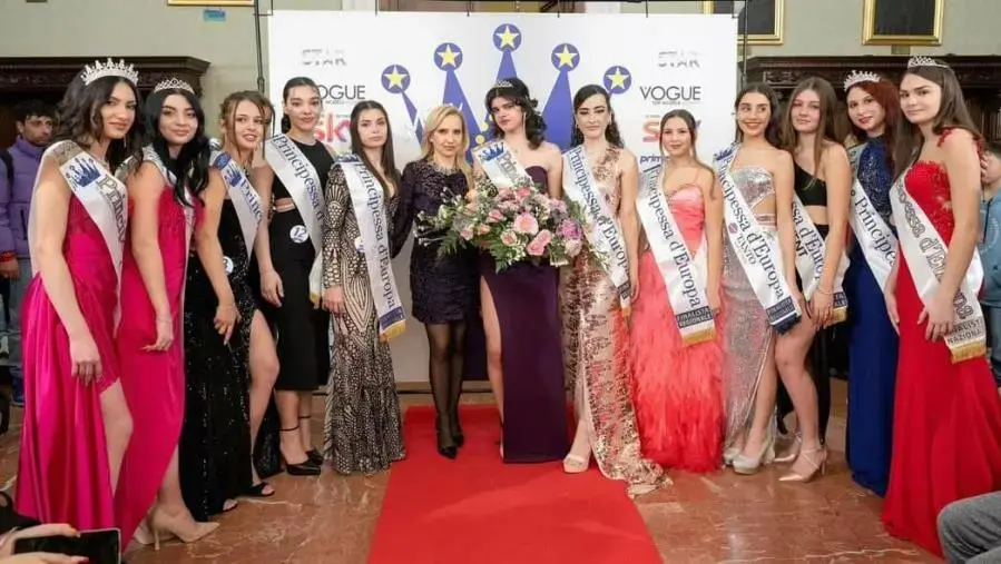 Quarta selezione regionale 'Miss Principessa d'Europa' a Catanzaro: sul podio la soveratese Victoria Cupello  images Quarta selezione regionale 'Miss Principessa d'Europa' a Catanzaro: sul podio la soveratese Victoria Cupello