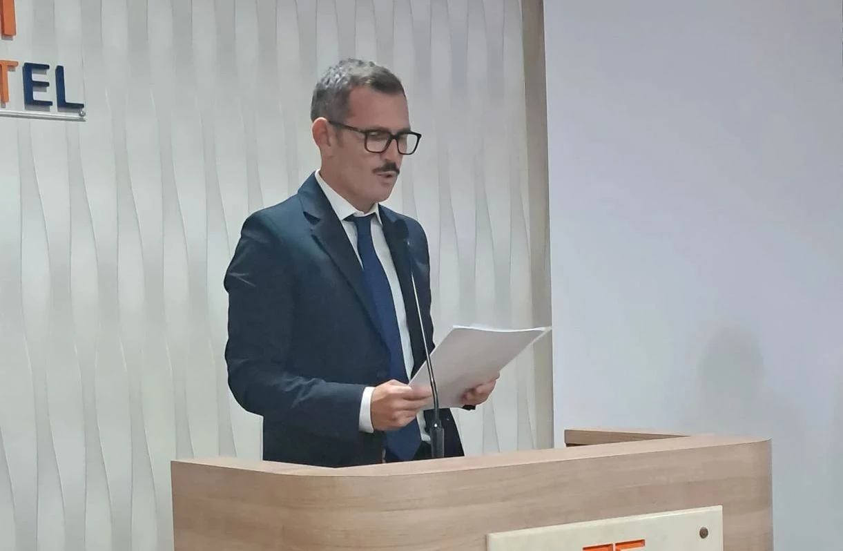 Francesco Gatto nuovo segretario della Cgil: "Basta precarietà, servono lavoro e sviluppo"