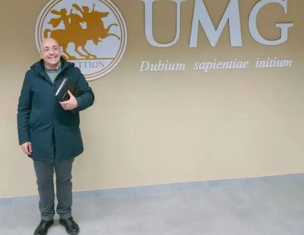 L'appello del cappellano universitario dell'UMG, don Roberto Corapi: “La nostra terra va amata ”